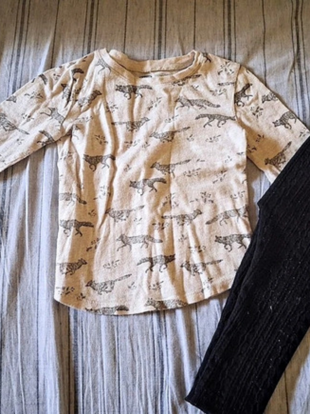 Old Navy Printed Long-Sleeve T-Shirt for Toddler Girls Animal Print